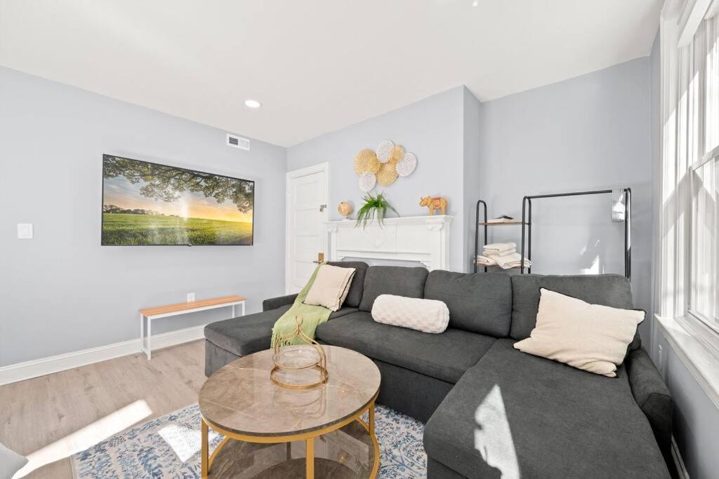 New! Cozy Apt In Center City! Philadelphia Exterior foto