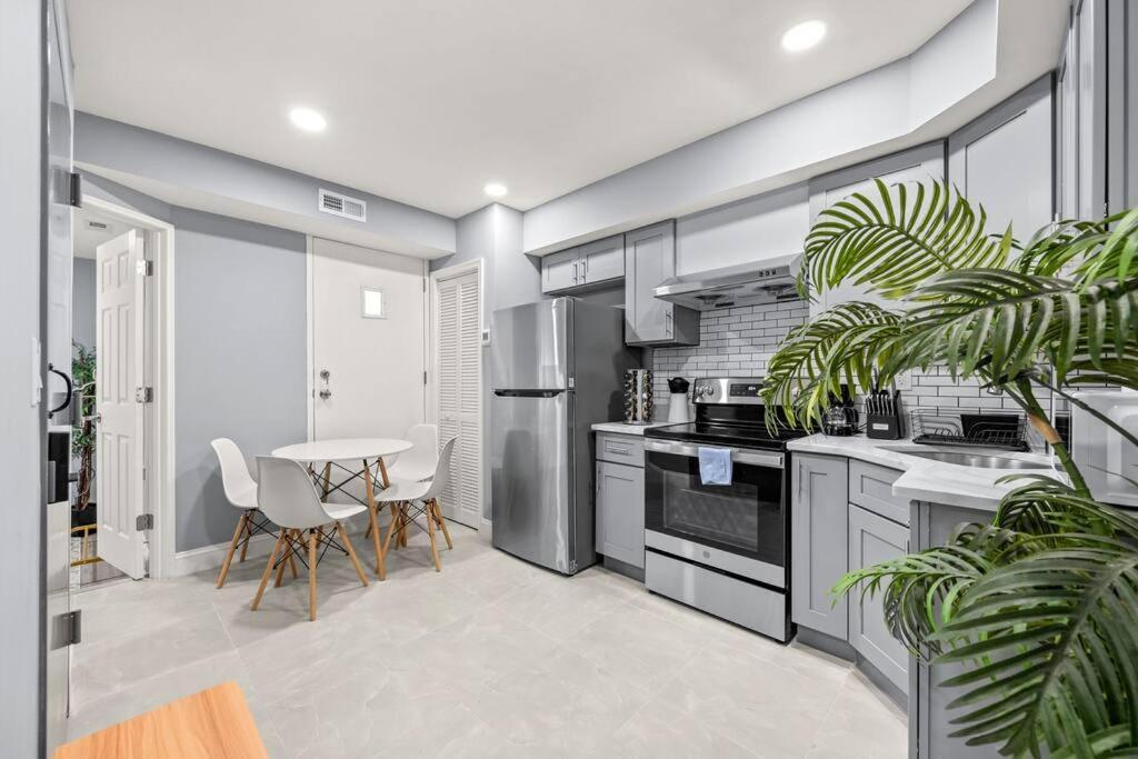 New! Cozy Apt In Center City! Philadelphia Exterior foto