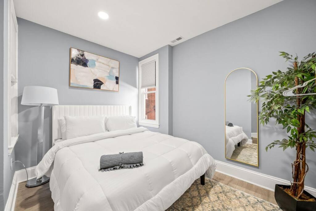 New! Cozy Apt In Center City! Philadelphia Exterior foto