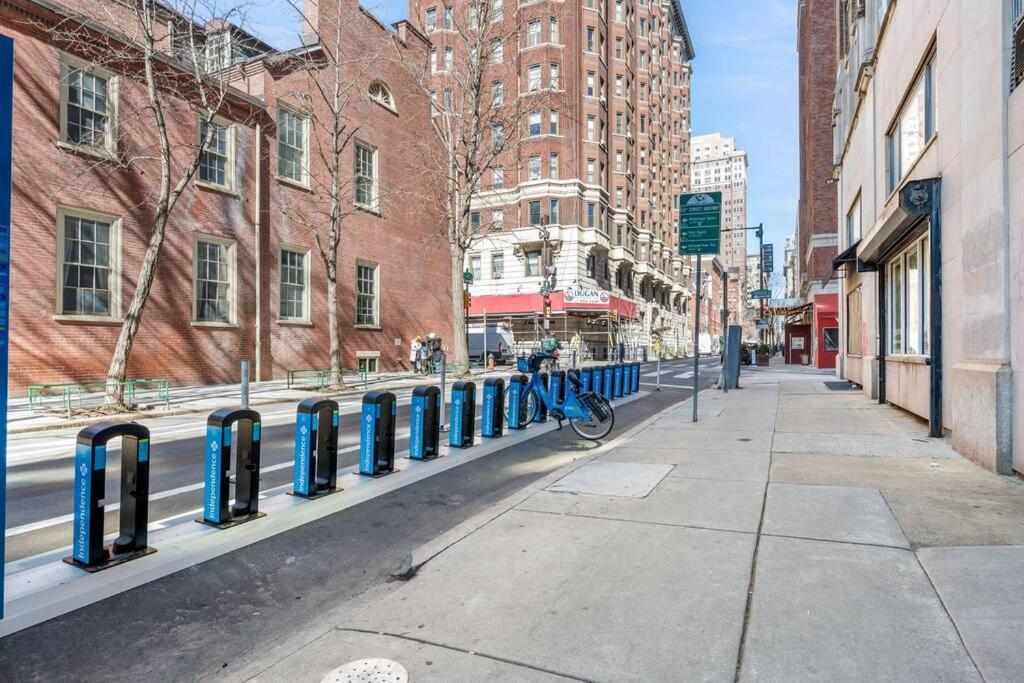 New! Cozy Apt In Center City! Philadelphia Exterior foto